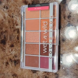 Sealed Wet'nWild Heart & Sol palette